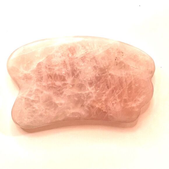 Rose Quartz Gua Sha Lifting Tool. - Picture 1 of 4